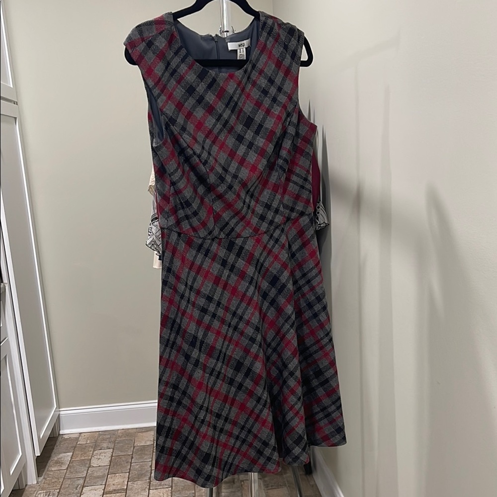 Gray and Black Sleeveless Scoop-neck A-line Midi Dress